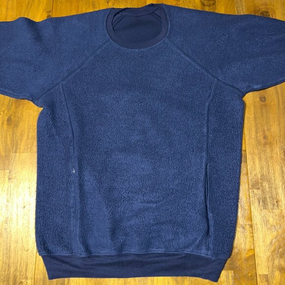 Alo Yoga Triumph Crew Sweatshirt men's medium Inside Out Fleece Pocket - Picture 2 of 6